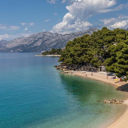 Apartments By The Sea Brela, Makarska - 18356 Zewnętrze zdjęcie