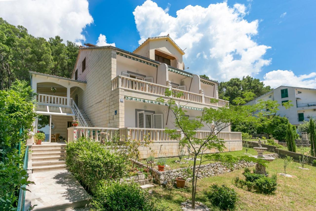 Apartments By The Sea Brela, Makarska - 18356 Zewnętrze zdjęcie