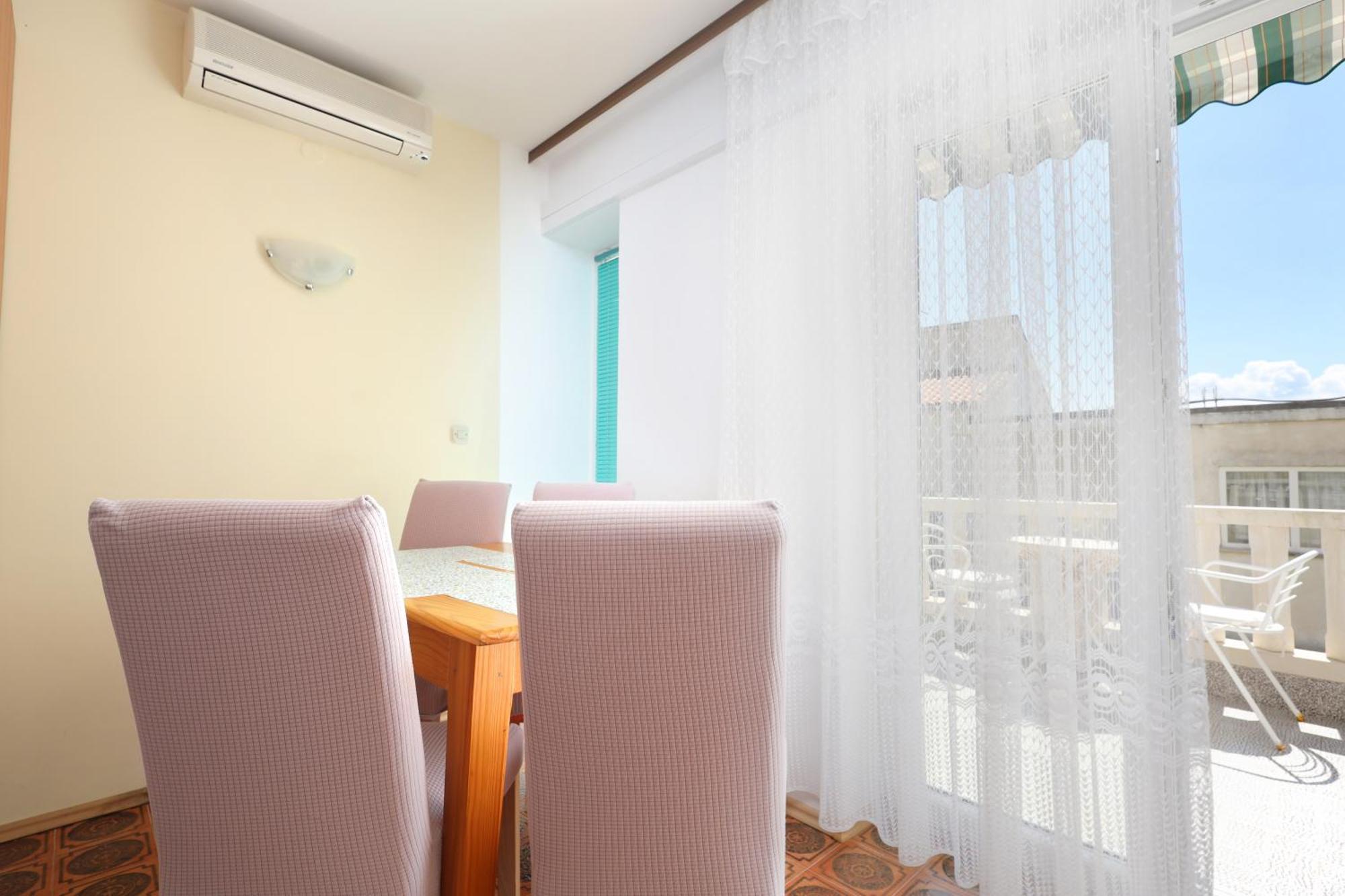 Apartments By The Sea Brela, Makarska - 18356 Zewnętrze zdjęcie