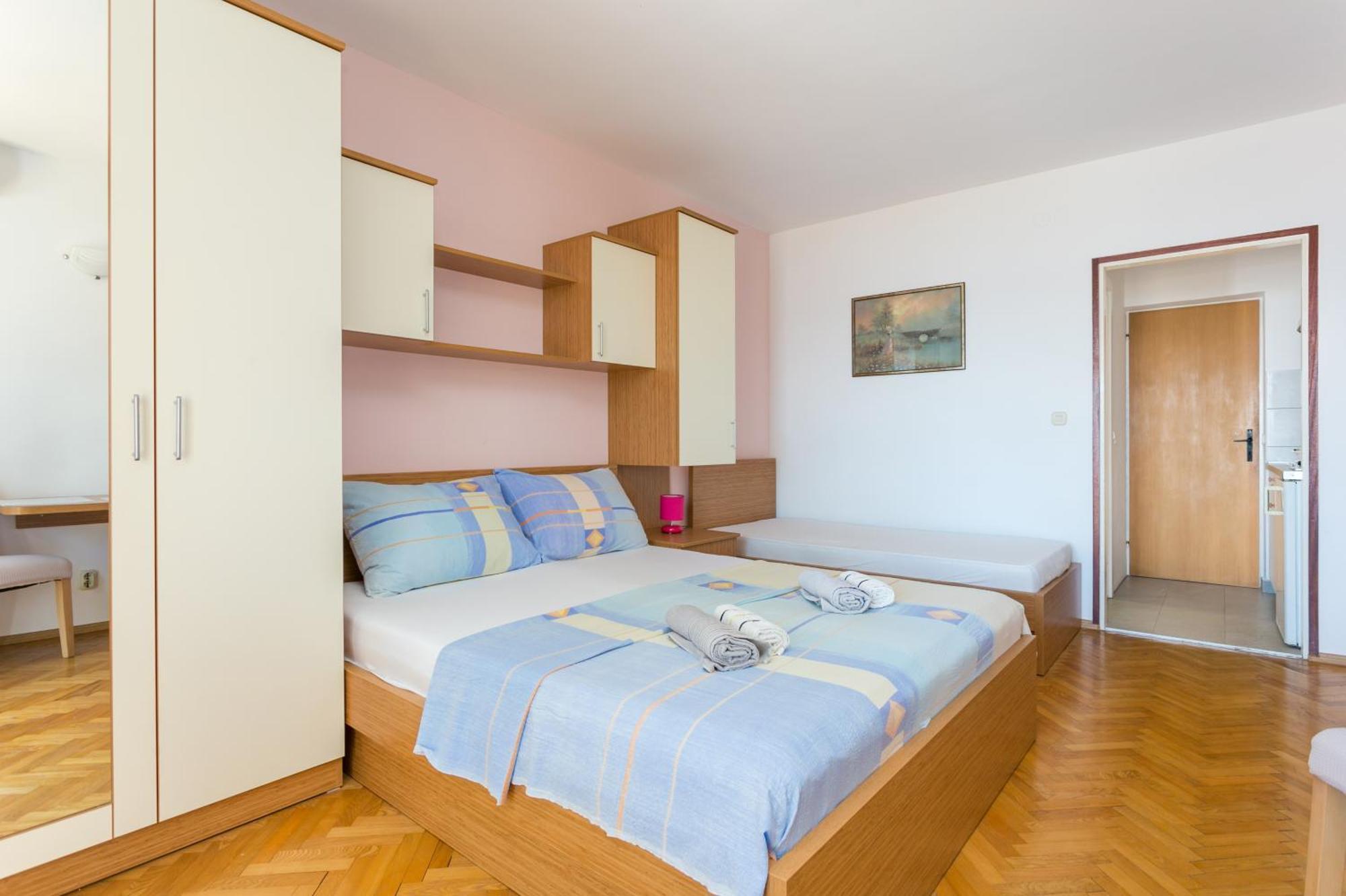 Apartments By The Sea Brela, Makarska - 18356 Pokój zdjęcie